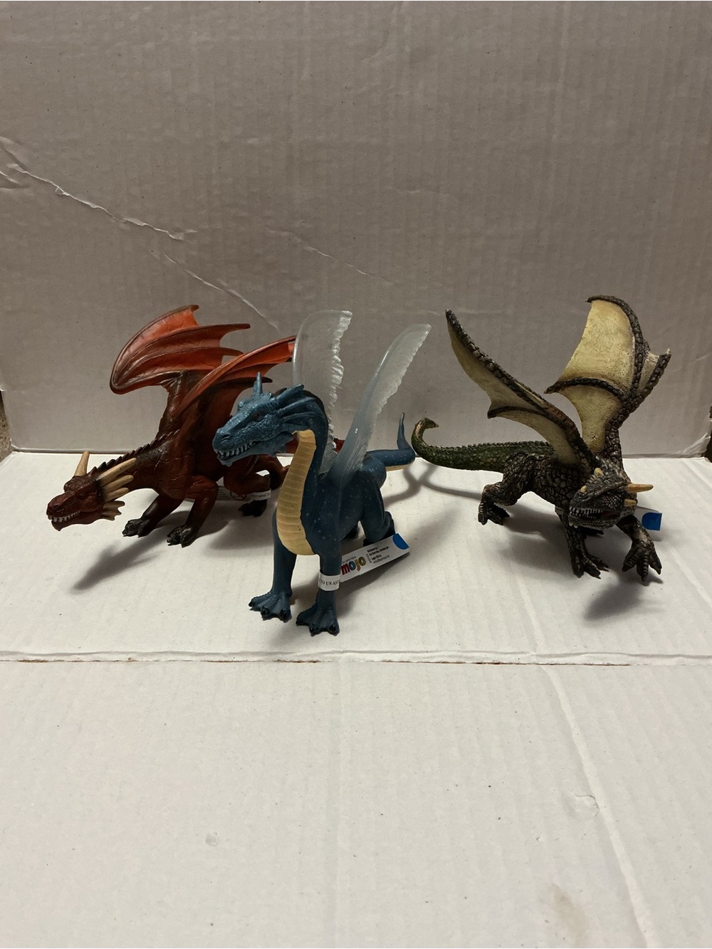 NEW Mojo dragons set of 3